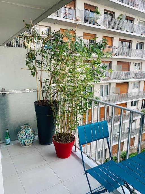 Appartement Cozy With Terrace Parijs