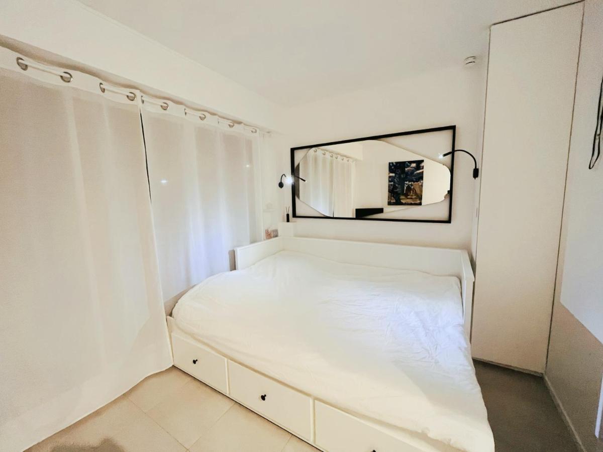 Cozy With Terrace Appartement *